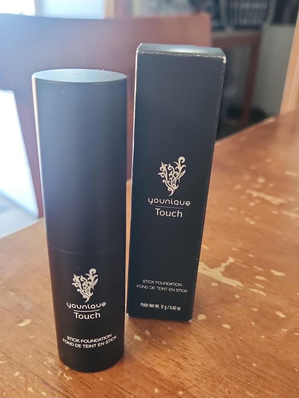 YOUNIQUE TOUCH Stick Foundation Shade Cashmere NIB Unused